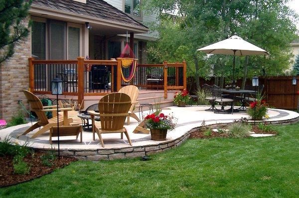 A deck and patio combination can add dimensions to your outdoor living spaces.