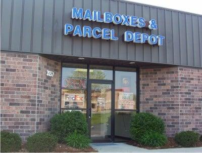 Mailboxes & Parcel Depot