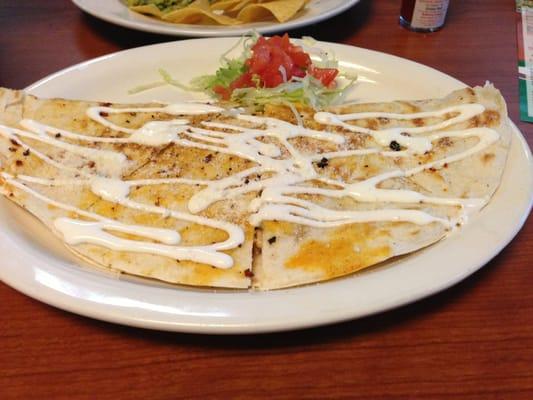 Yummy! American quesadilla !