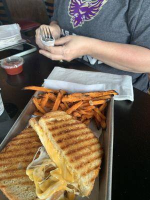 Grilled cheese very good