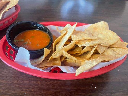 Amazing chips and salsa