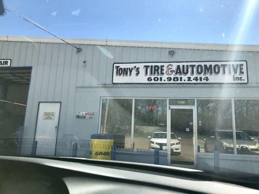 Tony's Tire & Automotive