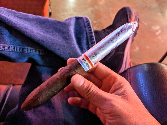 En Fuego Cigars-Henderson