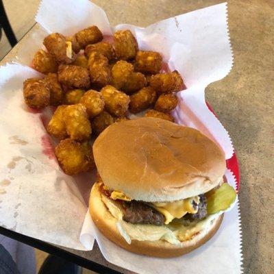 Double cheeseburger with Tater tots