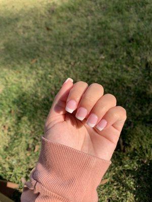 Dip French tip by Thomas