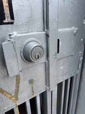 gate lock change