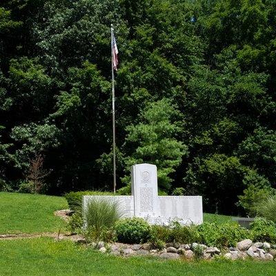 war memorial viewable from the highway