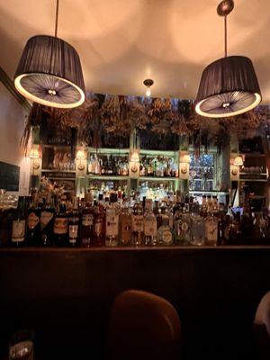 Back bar