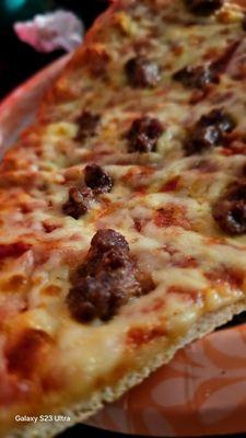 Sausage pizza