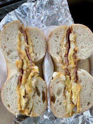 Turkey bacon, egg and cheese on a plain bagel. Pretty decent.