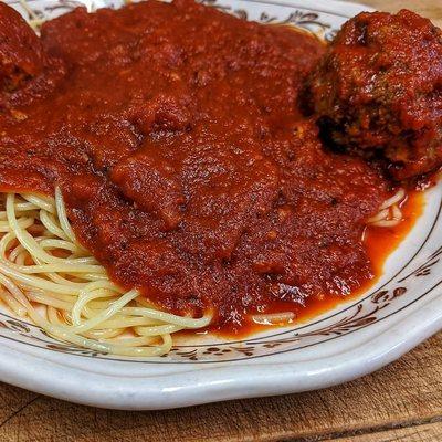 Spaghetti and meatballs