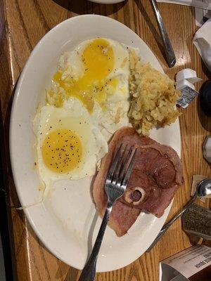 Eggs, country ham and hash brown casserole.