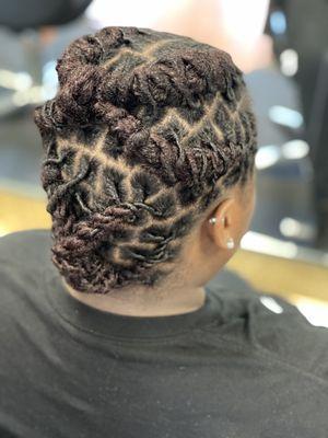 Wash & Re-Twist
(Half & Half Cross Connection Barrel Twist Style)