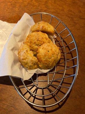 Cheddar Bay Biscuits