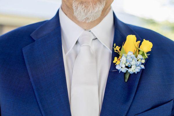 Groom boutonniere