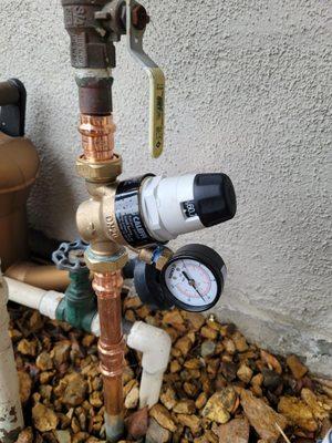 Pressure regulator