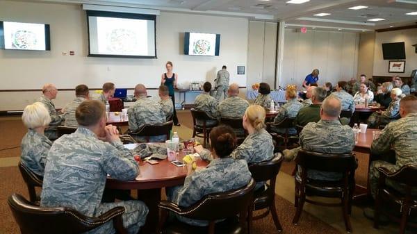 Speaking to US Air Force Reservists at the Niagara Falls Air Force Reserve Base