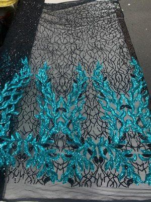 Embroidered lace with sequence