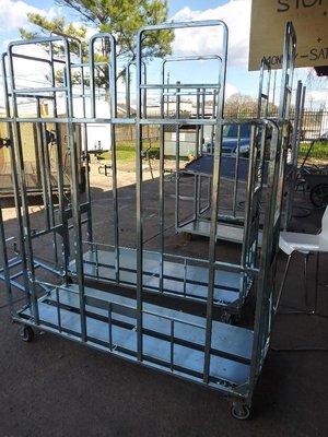 Metal rolling racks $120