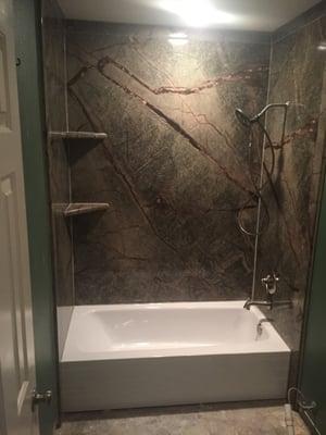 Replacement Bathtub and Walls