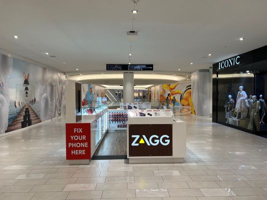 ZAGG American Dream NJ - Store