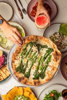 Broccolini Pizza