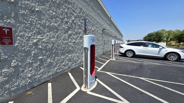 next to 12x 250kW Tesla Superchargers