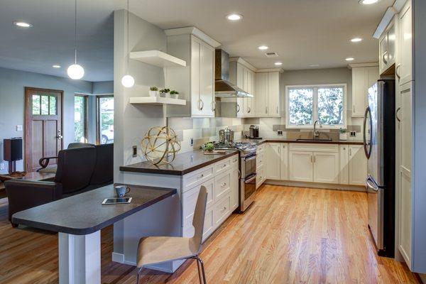 Transitional Mountain View Kitchen, Designed By Janis Manacsa