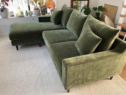 Alex sofa chaise in Amici Moss