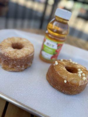 Lemon donut and caramel donut!