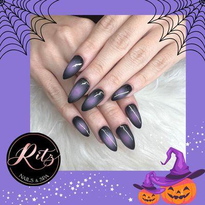 Dive into the upcoming world of Halloween. Let your nails become a ghost story this season.
ℬℴℴ ℴ ℴℯ ℴ
---