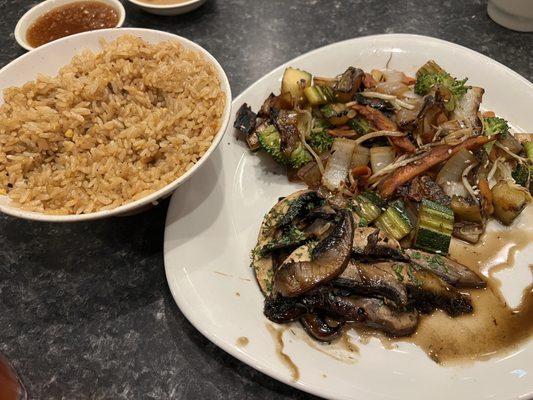 Vegetables with portobello and garlic fried rice.