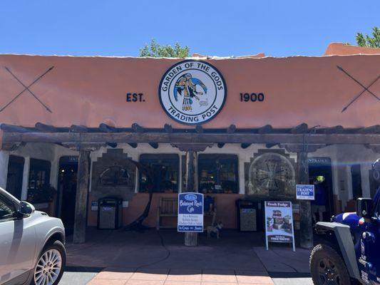 Front entrance... enter through Trading Post. Restaurant is in the back.