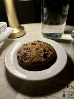 Chocolate chip cookie