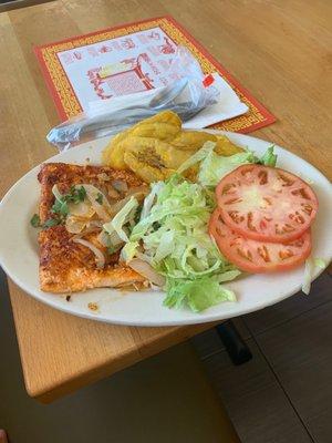 Grilled salmon with Tostones