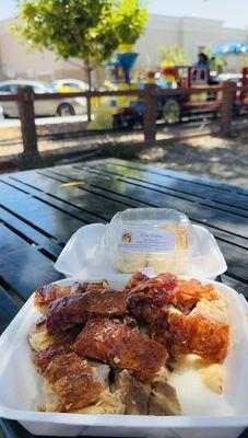 Eating Bai Cebu Lechon at Kennedy Park