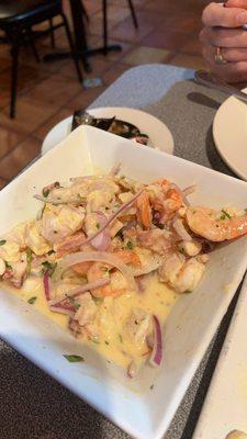 Ceviche mixto