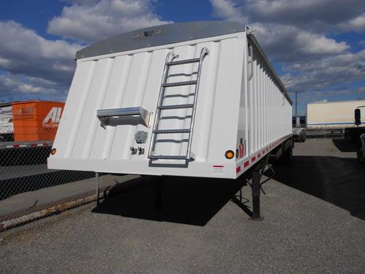 Leland Trailer & Equipment