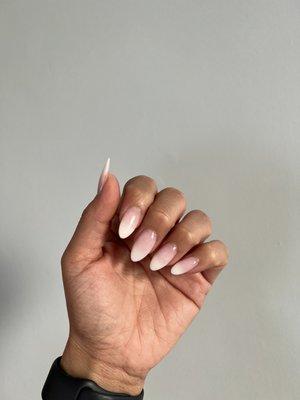 Pink & white ombré dip powder.