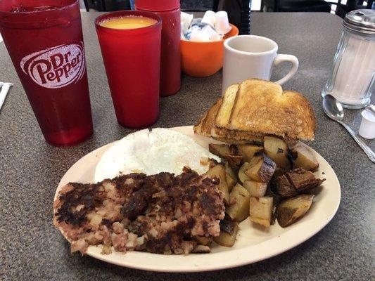 Corned beef hash with two eggs medium, sourdough AND potatoes? Helloooo diabetes!