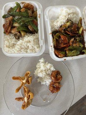 Shrimp with snow peas, shrimp with garlic sauce, and some crab rangoons.