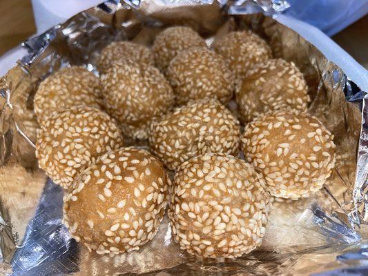 Sesame Balls are made to order!  6 per order.