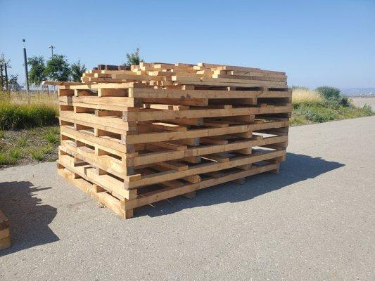 Heavy wood pallets