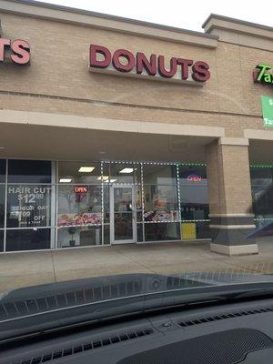 Front of Eastside donuts