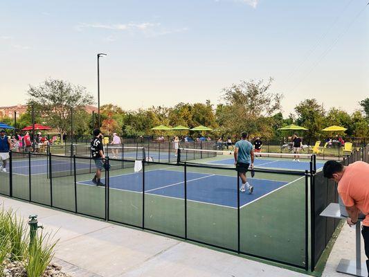 Pickleball Courts