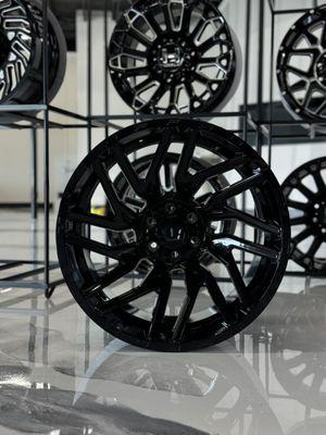 La Hefa Custom Tires & Wheels