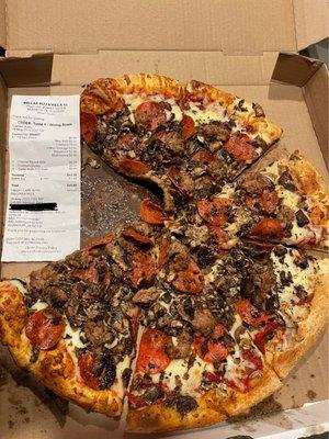 Hurt feelings pepperoni, sausage and mushroom pizza.  They made sure I had enough mushrooms.