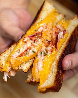 The secret order would be Lobster Grilled Cheese! They put a cup of the Lobster Bisque as a side so you can dip your sandwich in it!!!!