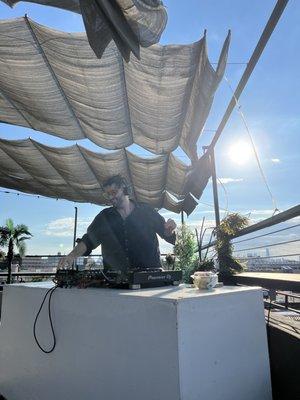 Dj at the roof