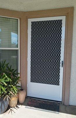 Loida's security screen door.  9-30-2022